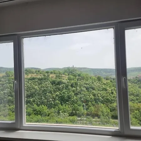 Appartement опълченска *